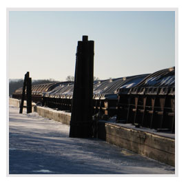 inset pic2 Hopper Barge