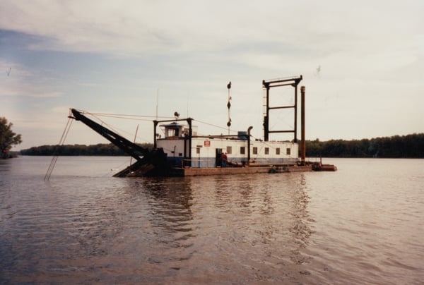 1990 Brennans First Dredge_The Mathew