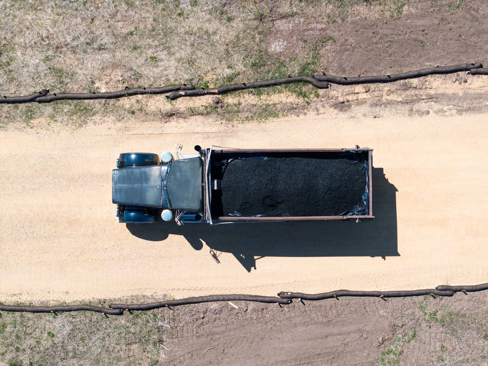 2024 Pine Bend Refinery - l) Cake Truck to Landfill-110_medium