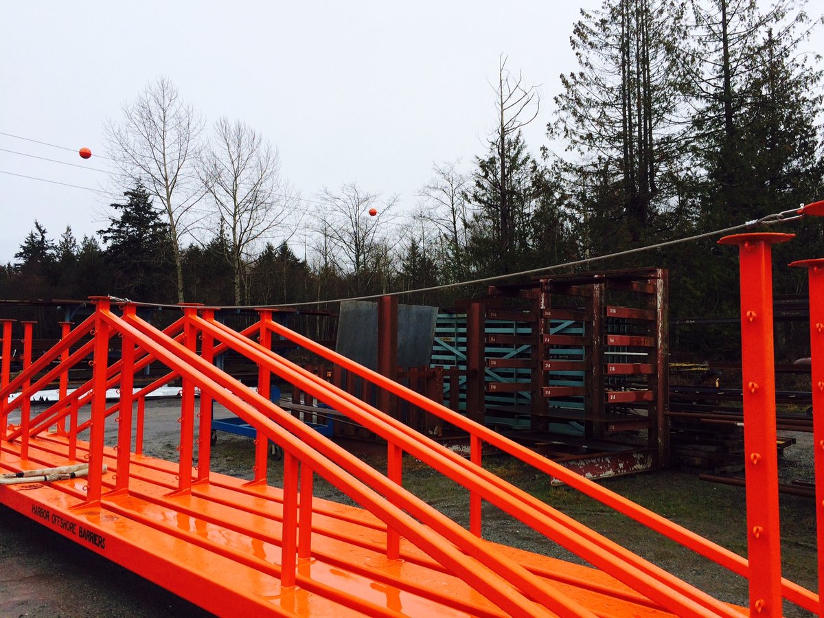 Colored Trusses for Yemen_security_barriers