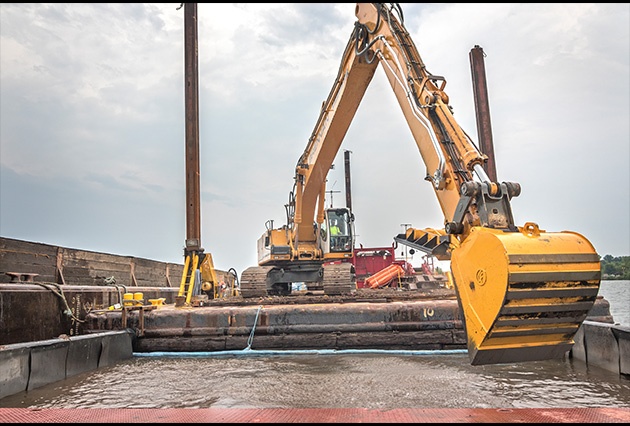 Mechanical dredging service