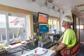 Broadcast Capping System, insitu capping, sand covers, precise sand covers, subaqueous capping, river restoration, environmental restoration