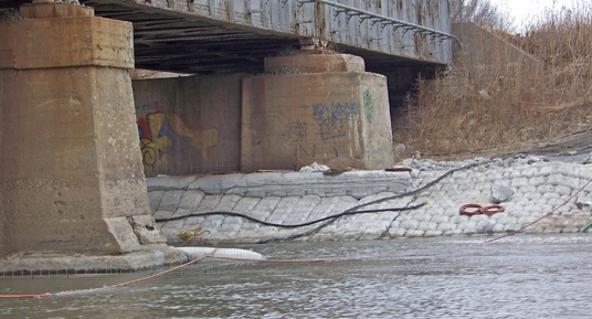 railroad bridge construction, railroad bridge repairs, scour repairs, erosion repairs, scour and erosion, bridge scour and erosion repairs