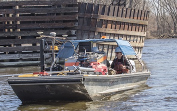 multibeam survey, mississippi river railroad bridge, railroad bridge survey, hydrographic survey