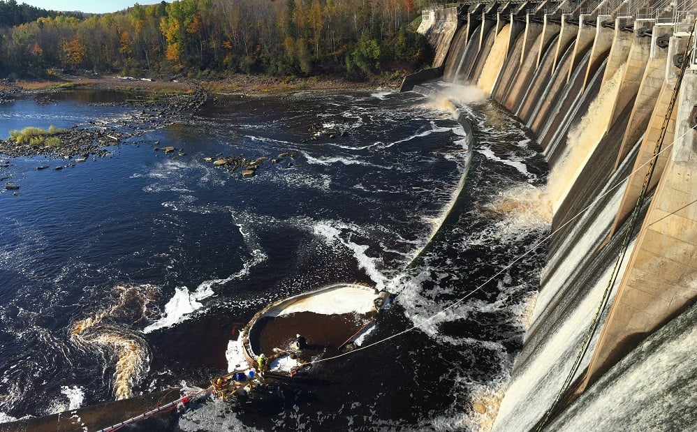 Brennan cofferdam and hydropower dam