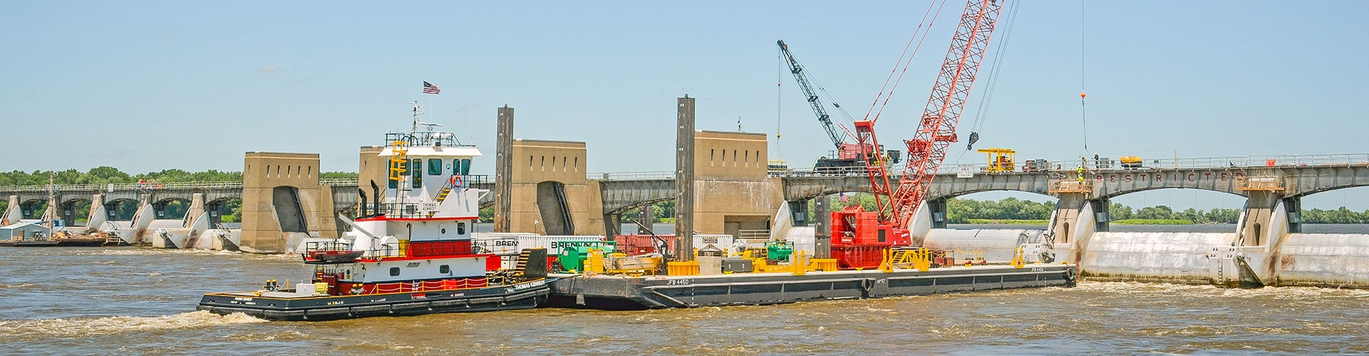 lock and dam construction, lock repairs, dam repairs, dam construction, mississippi river locks and dams, lock and dam 18, brennan, marine construction