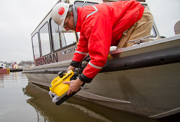 underwater inspections, ROV inspections, remotely operated vehicle inspections, dam inspections, pipeline inspections