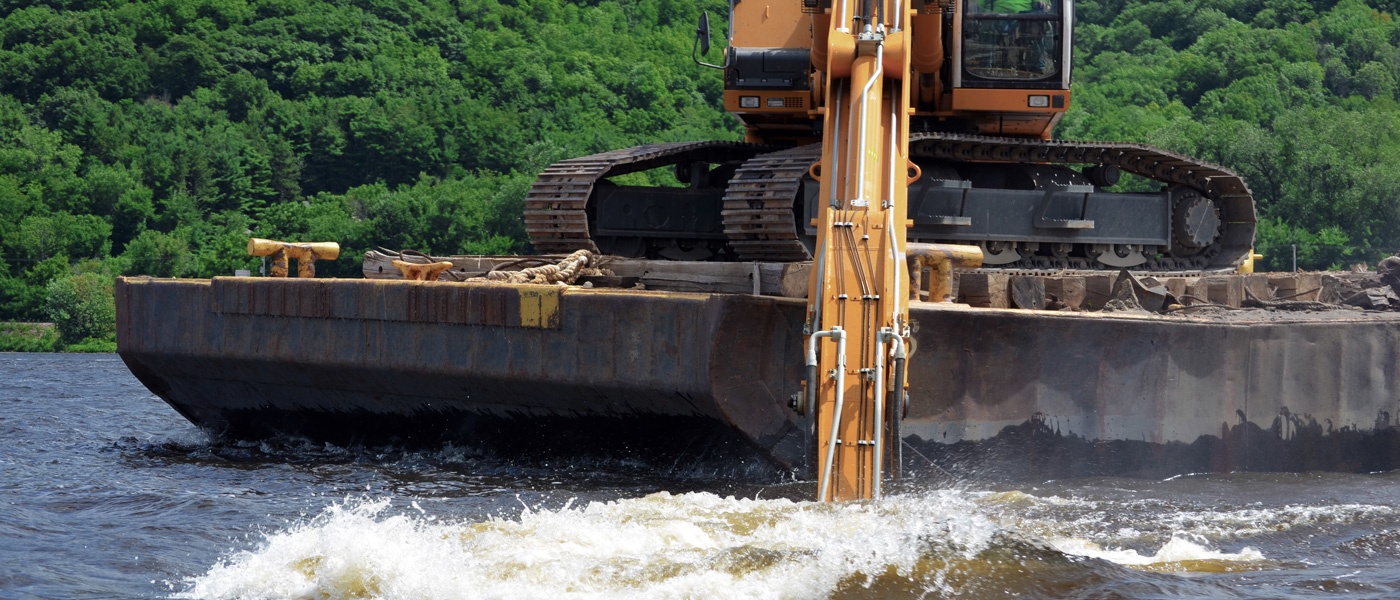 slider-environmental-dredging_7.jpg