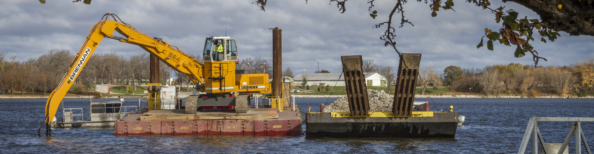 subaqueous cap armament, rock placement, rock armament, underwater revetment, cap protection, environmental remediation