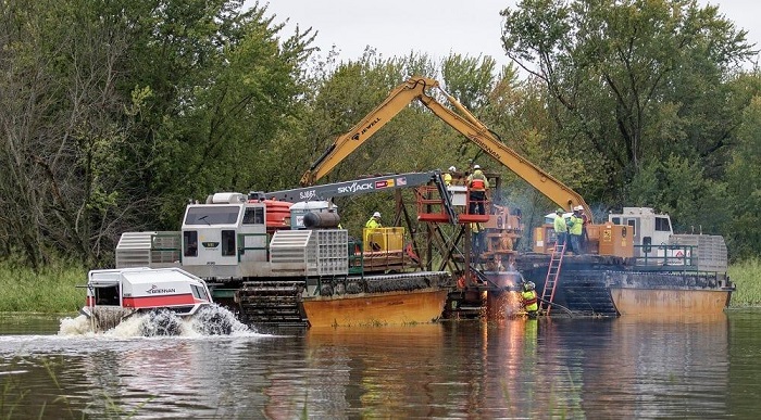 Brennan Wisconsin Xcel Project 2019 SCHERP and Excavator