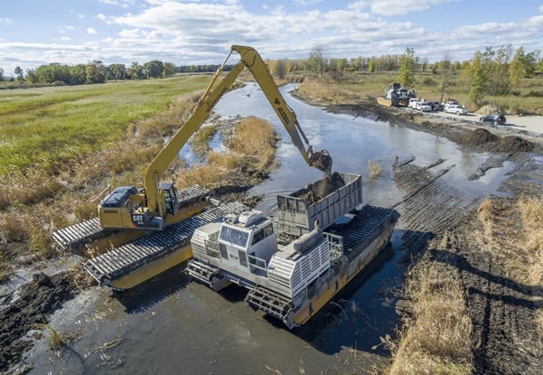 railroad derailment cleanup, railroad environmental services, railroad contractor, environmental response, marsh cleanup, wetland remediation